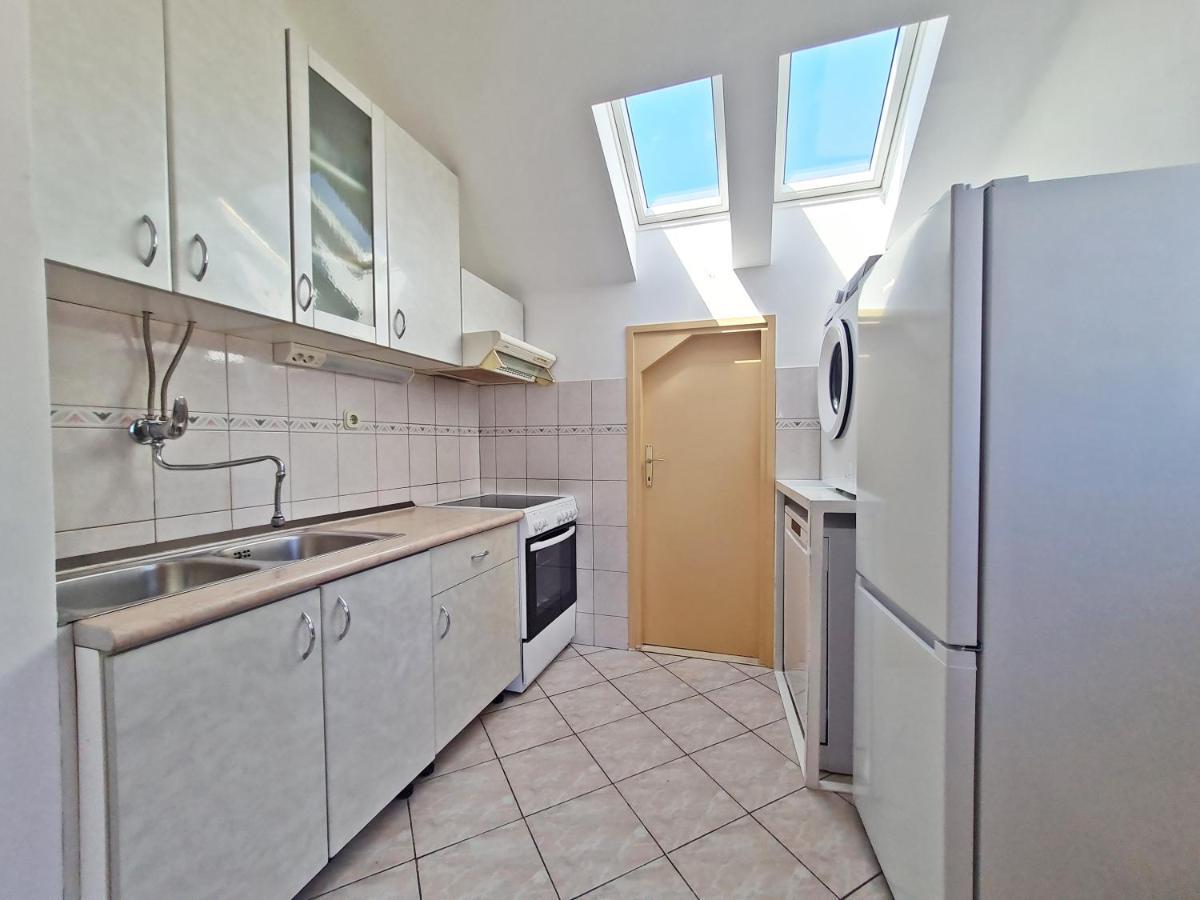 The View Apartment Split Bagian luar foto